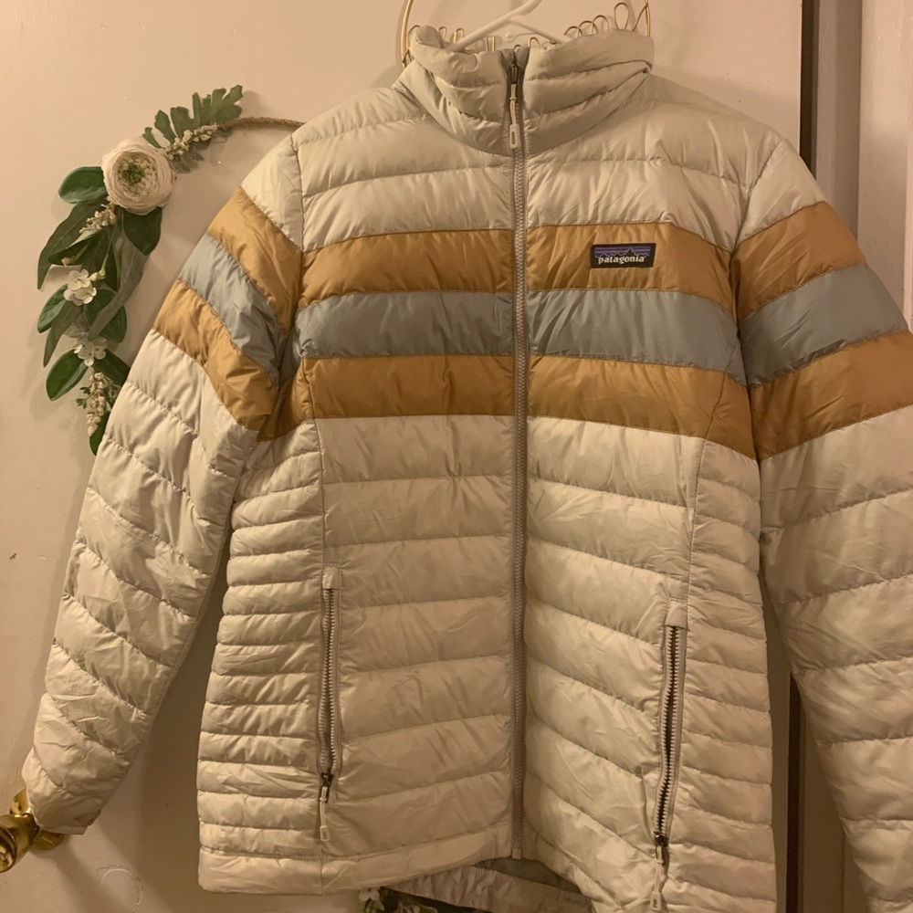 Patagonia down sweater size Med